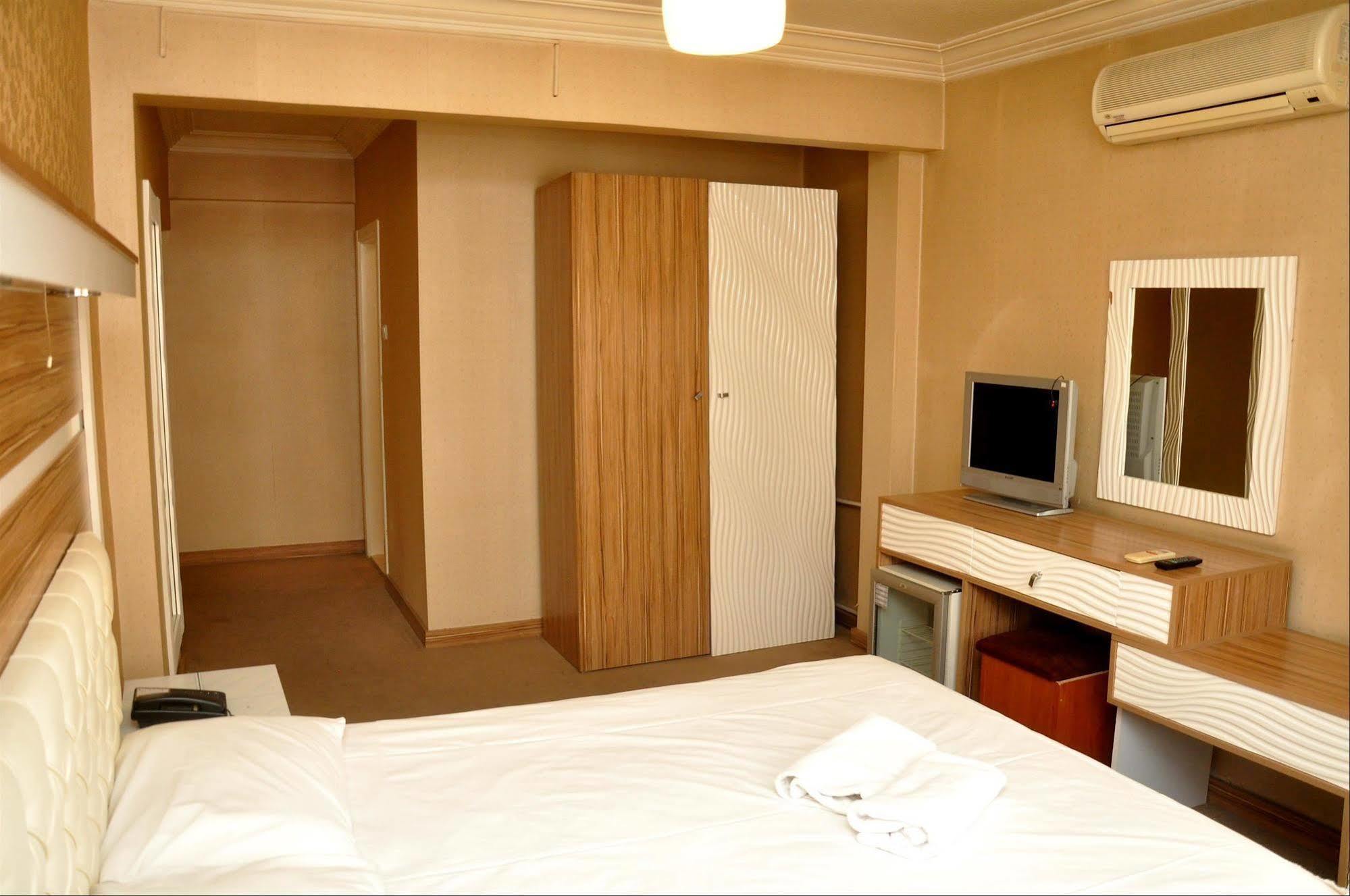 Otel Anit Park