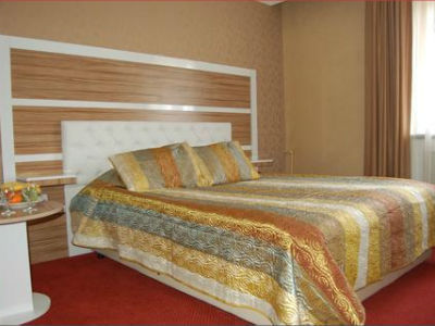 Otel Anit Park 3*
